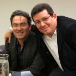 En Berlín, con el escritor colombiano Juan Gabriel Vázquez, septiembre 2014.