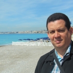 Amir Valle, writer and journalist 23. Niza, France.