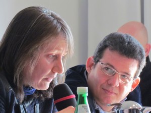 Maynat Kourbanova y Amir Valle durante el encuentro del PEN Club en Berlín.