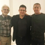 Con los escritores cubanos Manuel Vázquez Portal y Gumersindo Pacheco, Festival Vista de Miami, diciembre de 2019.
