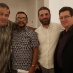 Con los escritores cubanos José Alberto Velázquez, Luis Felipe Rojas Rosabal y Ray Faxas, Festival Vista de Miami, diciembre de 2019.