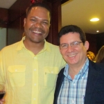 Junto al escritor panameño Carlos Wynter, Panamá, noviembre 2013.