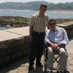 Con el escritor español Juan Ramón Biedma, en San Sebastián, España, 2007.