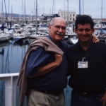 Mit dem kubanischen Schriftsteller Reynaldo González, in Semana Negra. Gijón, Spanien, 2002.