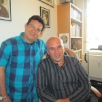 En su estudio en Berlín, con el escritor cubano Francis Sánchez, octubre de 2015.